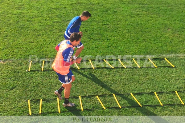 Entrenamiento del equipo en El Rosal