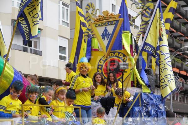 Carroza del Cádiz CF en la Cabalgata del Carnaval de Cádiz 2017 / Trekant Media