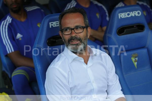 Álvaro Cervera, entrenador del Cádiz CF / Trekant Media