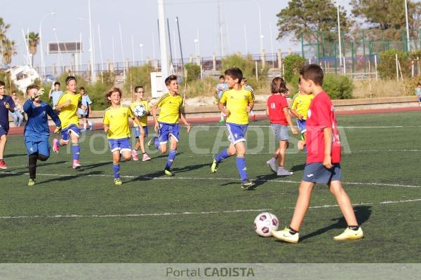 Cádiz CF Benjamin - CD Guadiaro / Trekant Media