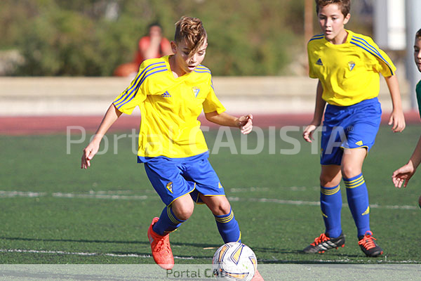 Cádiz CF Alevín / Trekant Media