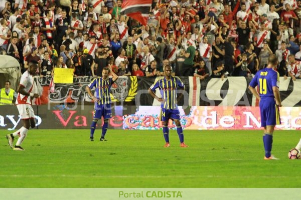 El Cádiz cae al puesto decimoséptimo de la tabla