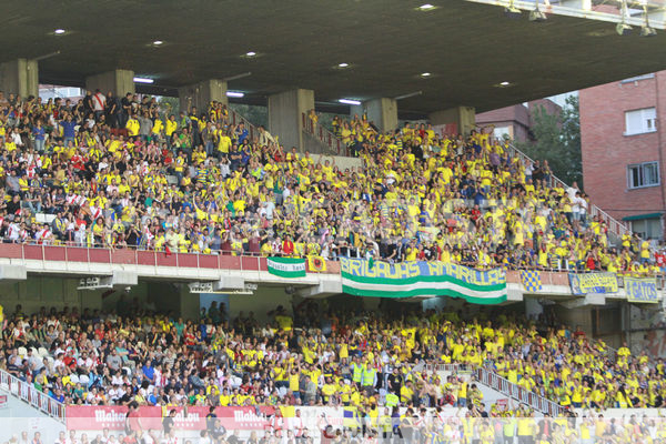 Afición cadista en el estadio de Vallecas / Trekant Media