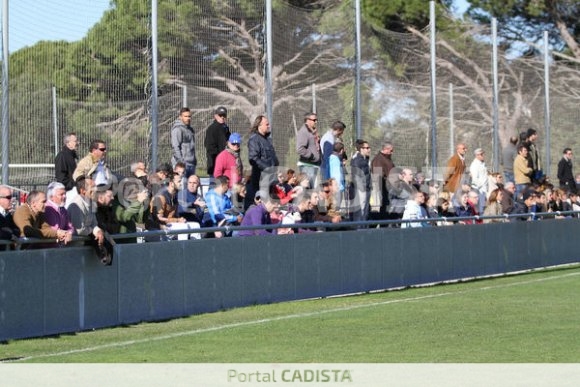 Grada del campo 4 de El Rosal