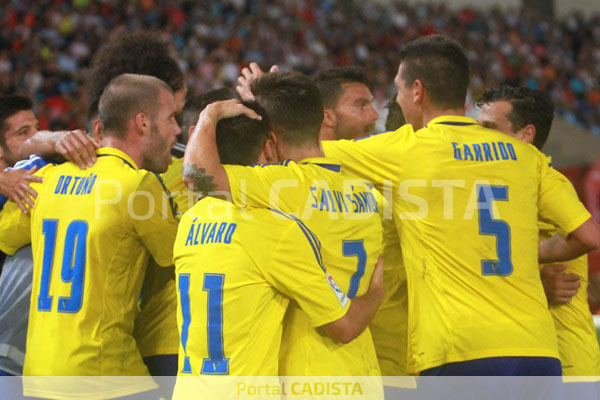 Los jugadores del Cádiz CF celebran un gol / Trekant Media