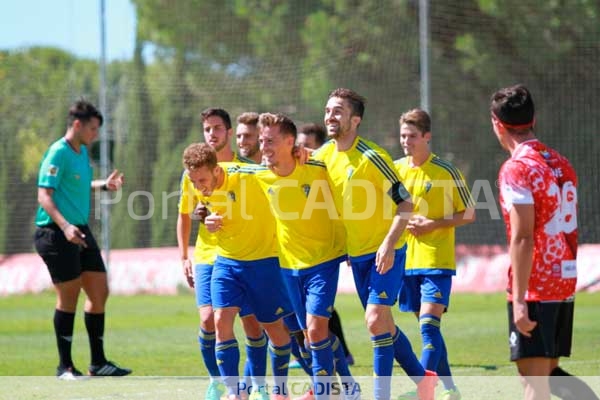 Goleada del Cádiz B al Pinzón / Trekant Media