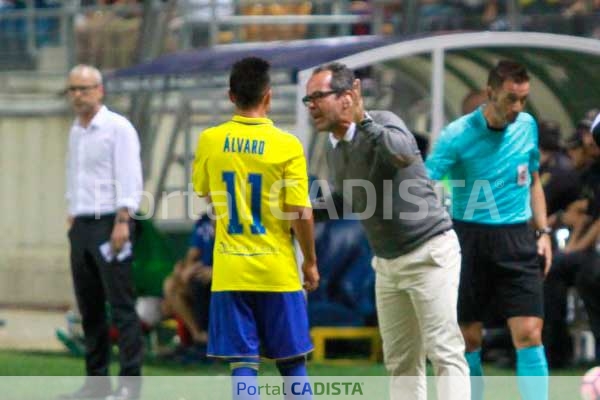 Álvaro Cervera da instrucciones a Álvaro el pasado martes