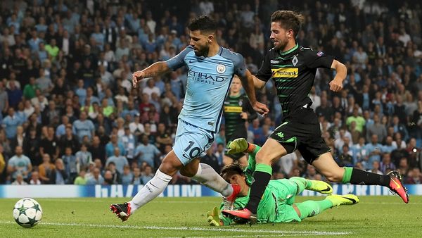 Kun Agüero anotó un hat-trick con el Manchester City en Champions / Manchester City