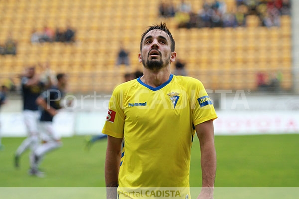 Carlos Calvo en la derrota ante el UCAM Murcia CF. / Trekant Media