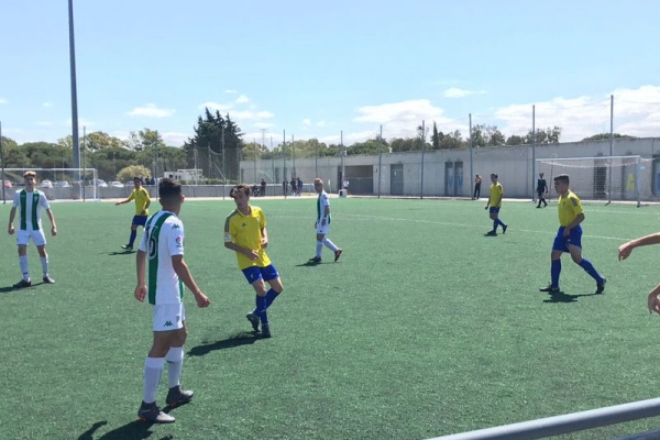 Balón de Cádiz CF Cadete A / cadizcf.com