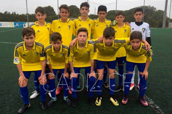 Cádiz CF Infantil B / cadizcf.com