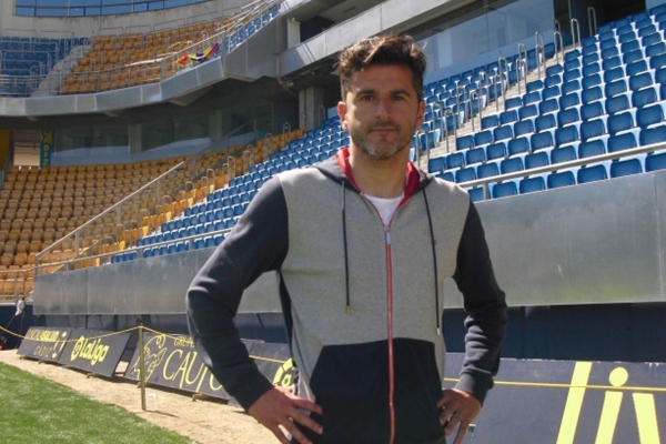 Iván Ania en el estadio Ramón de Carranza / cadizcf.com