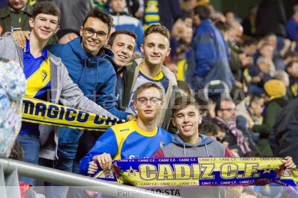 Aficionados cadistas en el estadio Ramón de Carranza / Trekant Media