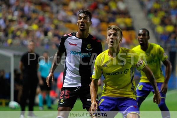 Cádiz y Nástic en la primera vuelta