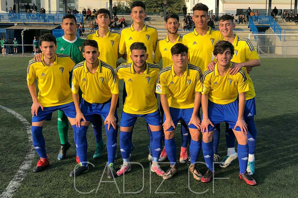 Balón de Cádiz CF Juvenil / cadizcf.com