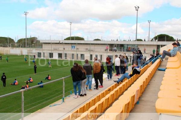 Público en el entrenamiento de este jueves