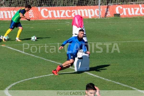 Dani Romera ejercitándose este miércoles en El Rosal