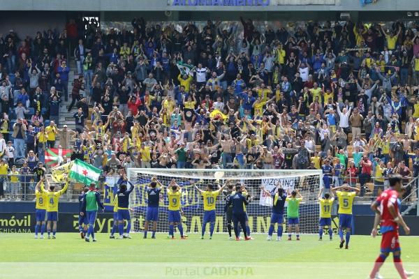 Cádiz CF y su afición / Trekant Media