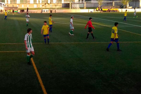 Balón de Cádiz CF Cadete A / cadizcf.com