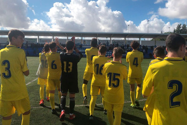 Balón de Cádiz CF Cadete B / cadizcf.com