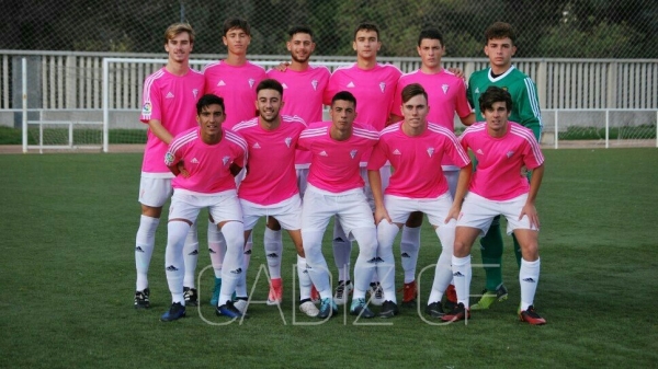 Balón de Cádiz CF Juvenil / cadizcf.com