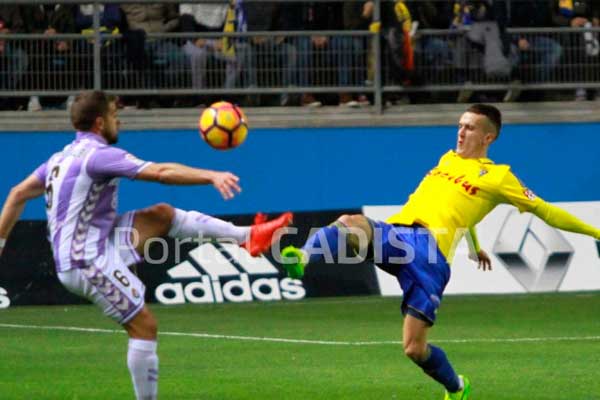 Cádiz y Real Valladolid la pasada campaña