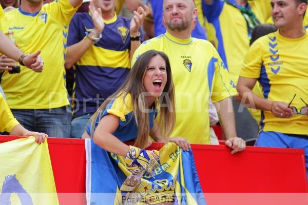 Aficionada cadista en el Sevilla Atlético - Cádiz CF de la pasada temporada / Trekant Media