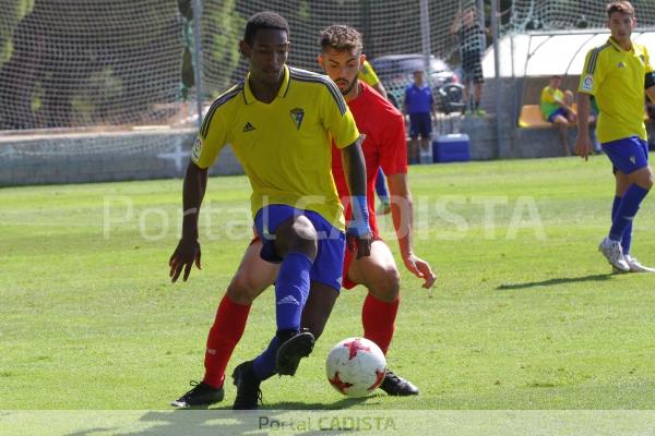 Seth Airam Vega, jugador del Cádiz CF B / Trekant Media