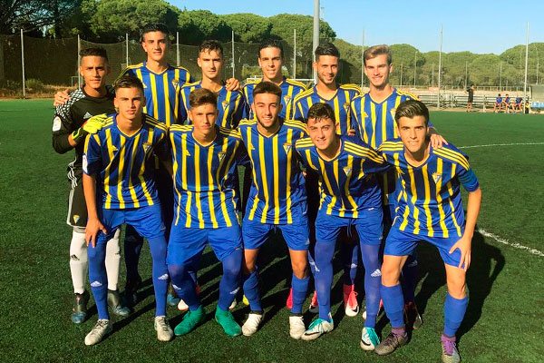 Balón de Cádiz CF Juvenil / cadizcf.com