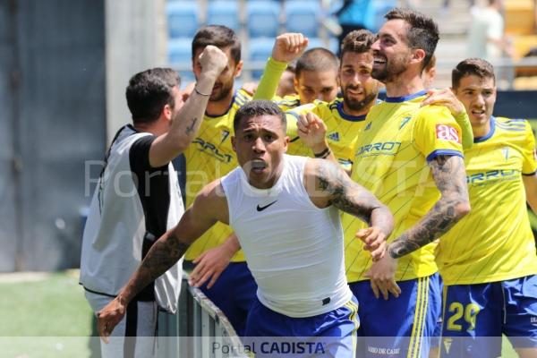 Machis celebra el 2-1 / Trekant Media