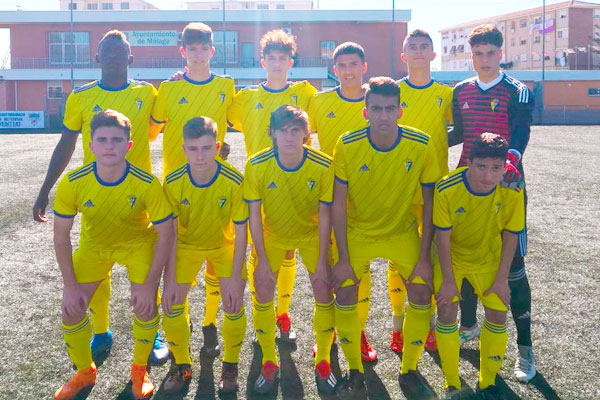 Balón de Cádiz CF Cadete A / cadizcf.com