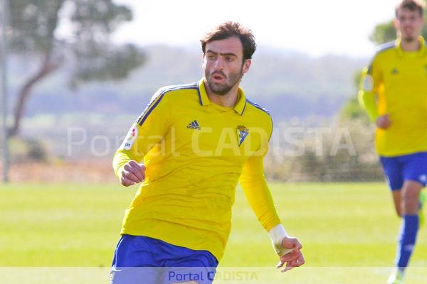 Paco Olano con el Cádiz CF B / Trekant Media