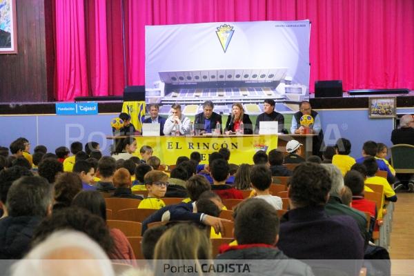 El Cádiz CF en el Colegio Salesianos de Cádiz / Trekant Media