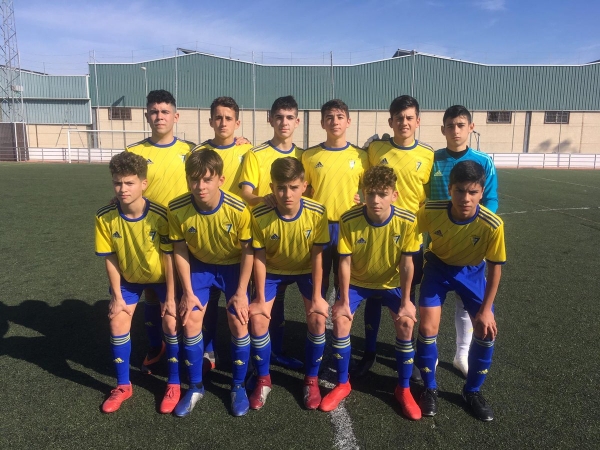 Balón de Cádiz CF Cadete A / cadizcf.com