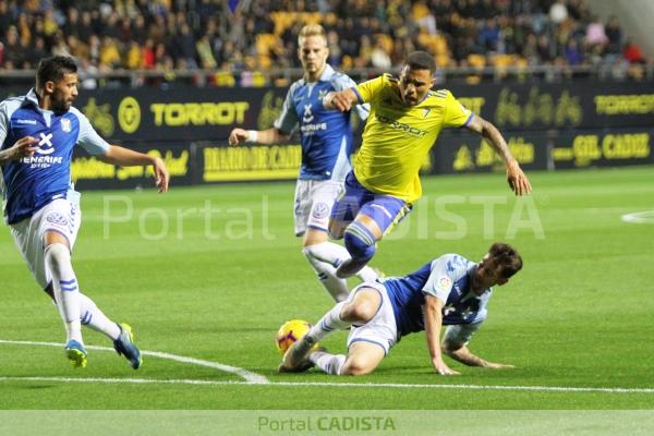 cadiz tenerife partido fotogaleria