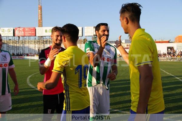 Cádiz CF y Atlético Sanluqueño la pasada pretemporada / Trekant Media