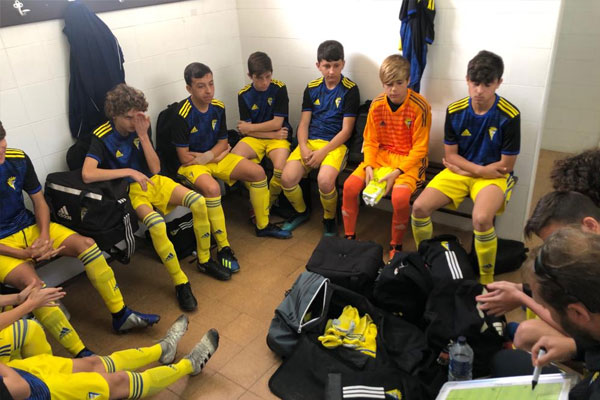 Cádiz CF Infantil B / cadizcf.com