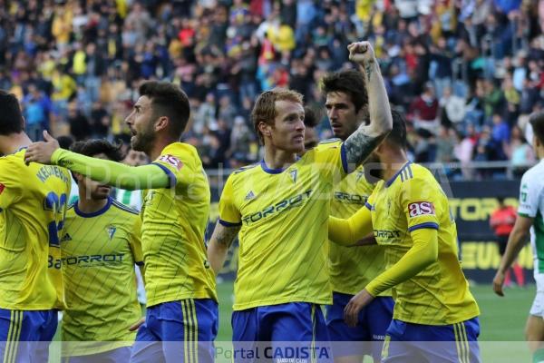 Cádiz CF / Trekant Media