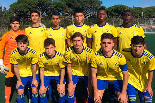 Balón de Cádiz CF Cadete A / cadizcf.com