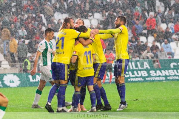 Jugadores celebrando en Córdoba / Trekant Media