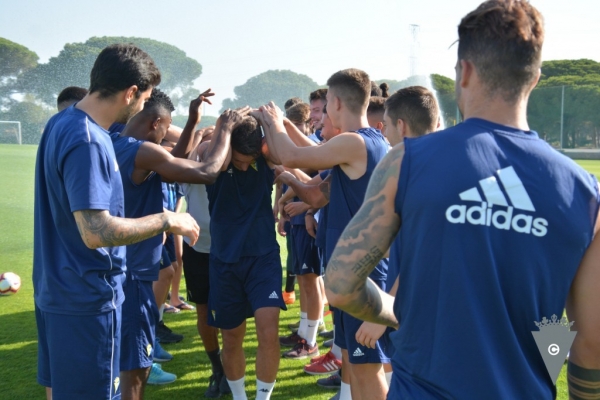 Entrenamiento del Cádiz CF B / cadizcf.com