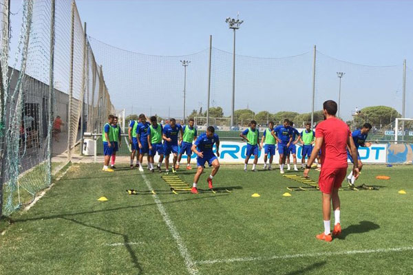 La UD Melilla entrenando en la Ciudad Deportiva Bahía de Cádiz