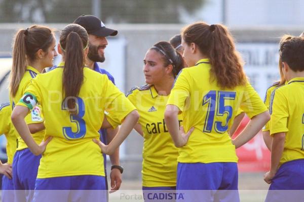 Cádiz CF Femenino / Trekant Media