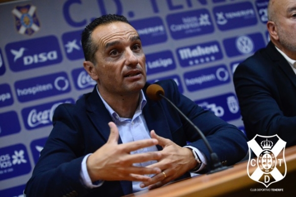 José Luis Oltra, entrenador del CD Tenerife / CD Tenerife