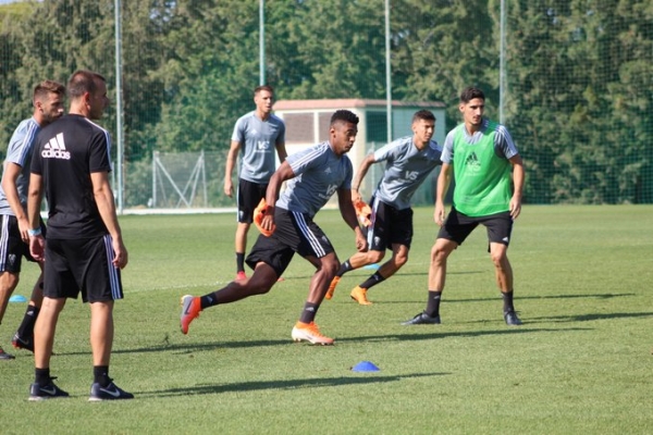 Choco Lozano entrena con el Cádiz CF / cadizcf.com