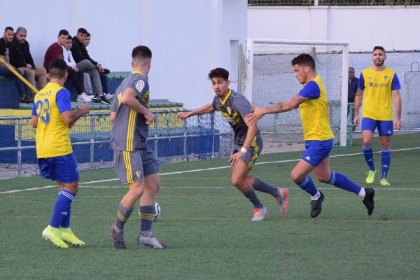 Balón de Cádiz CF / cadizcf.com