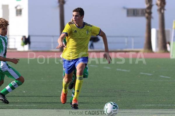 CD Fundación Cádiz CF Cadete / Trekant Media