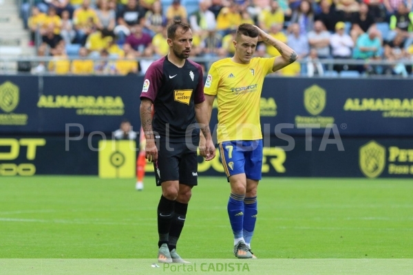 Cádiz y Sporting en la primera vuelta / Trekant Media