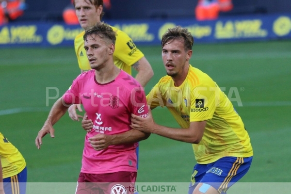 Sergio González es titular ante el Oviedo / Trekant Media