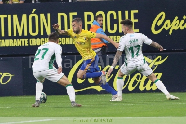 Elche y Cádiz en la primera vuelta / Trekant Media